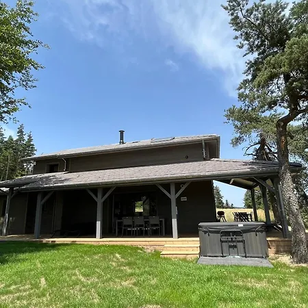 De Luxe Avec Bain à Remous, Salle De Sport, Piscine, Et Options Et Golf - Fr-1-582-381 * Le Chambon-sur-Lignon