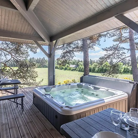 De Luxe Avec Bain A Remous, Salle De Sport, Piscine, Et Options Et Golf - Fr-1-582-381