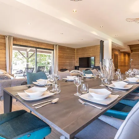 Holiday home De Luxe Avec Bain A Remous, Salle De Sport, Piscine, Et Options Et Golf - Fr-1-582-381 Le Chambon-sur-Lignon