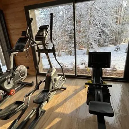 Séjour à la campagne De Luxe Avec Bain à Remous, Salle De Sport, Piscine, Et Options Et Golf - Fr-1-582-381 *